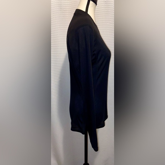 Women’s Patagonia Underwear base-layer black long sleeves V neck size medium - Picture 6 of 14